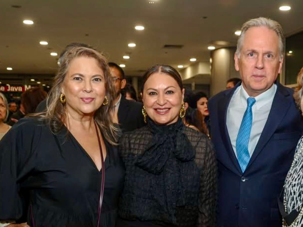 JUNIE Peña, Marilu and David Bachelor.