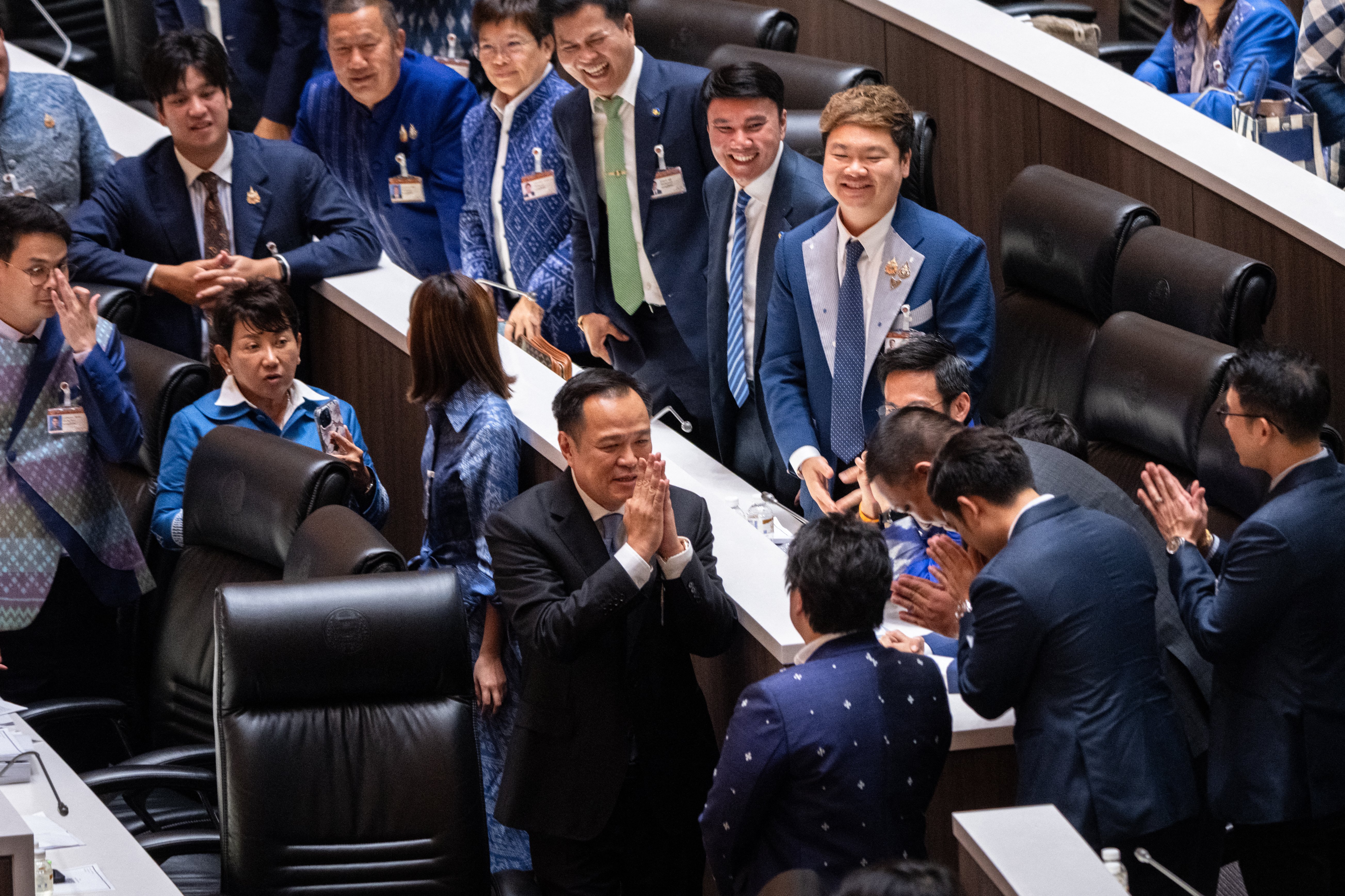 Tycoon leads Thailand PM race