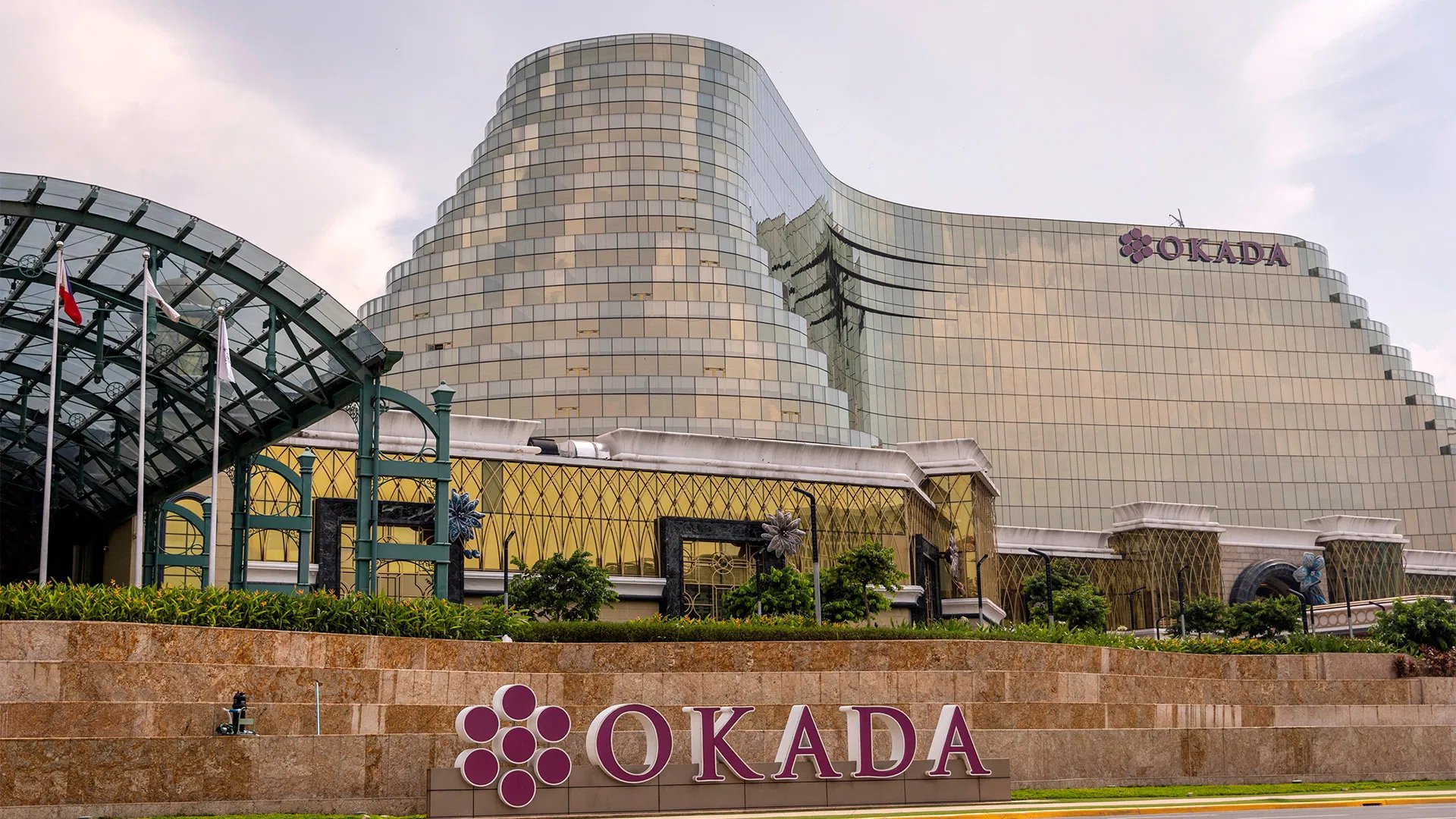 Meralco unit extends power deal with Okada Manila