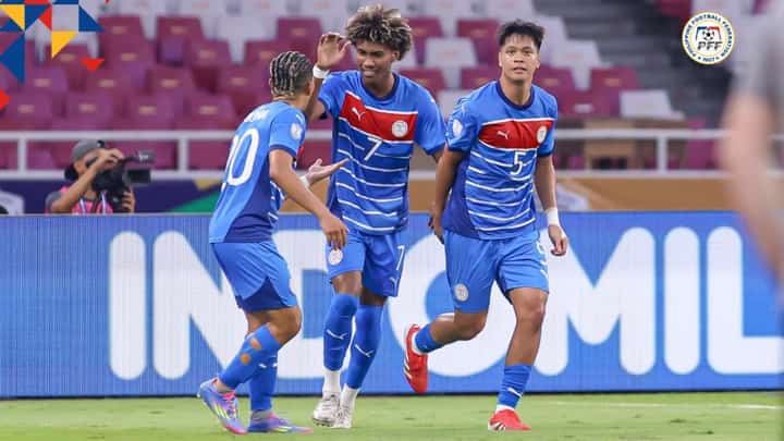Phl booters stun Tajiks