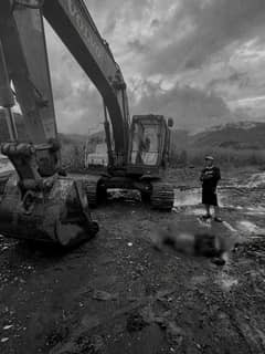 BACKHOE BREAKUP: Woman crushes estranged husband after worksite attack
