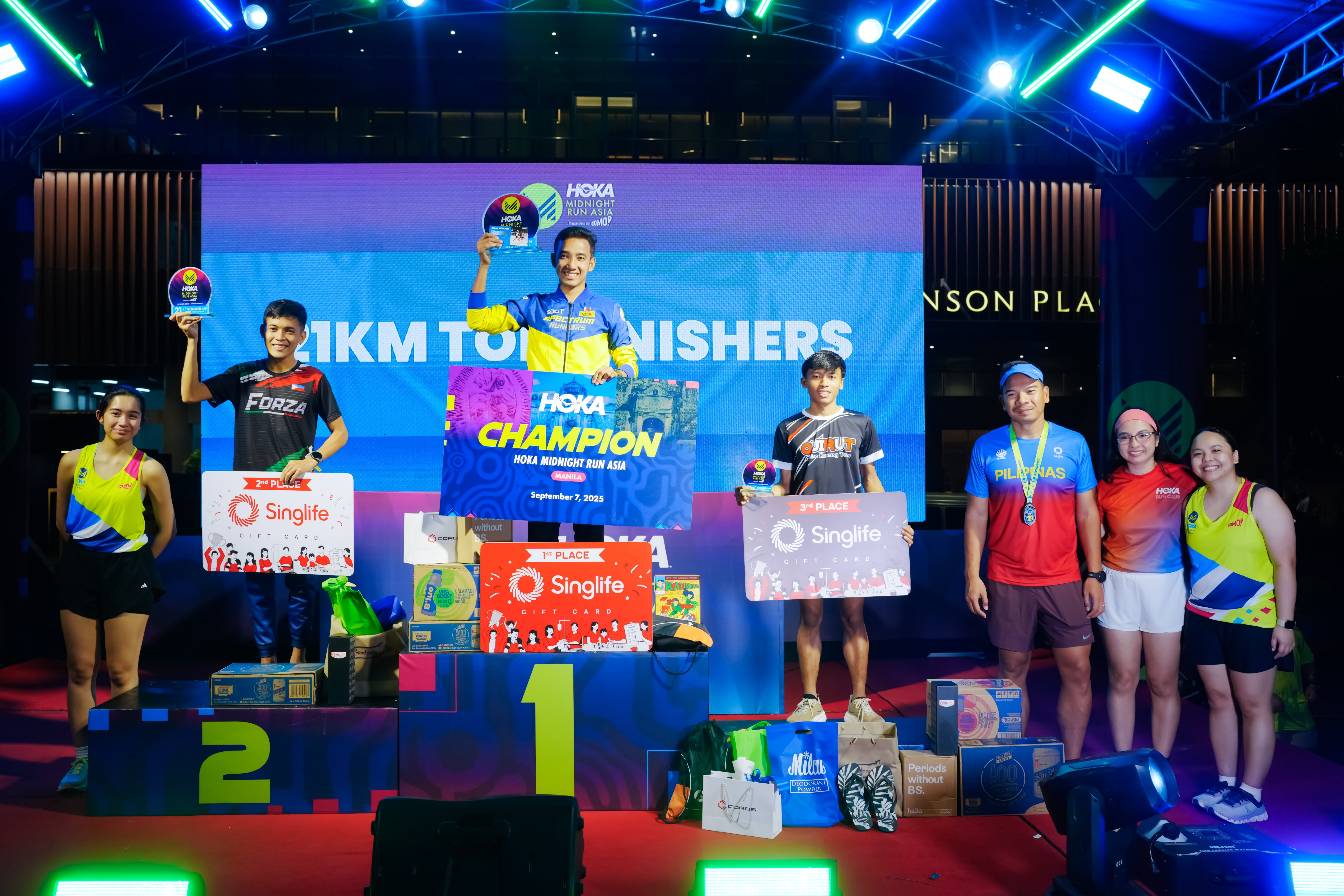 Lee, Camacho light up Midnight Run