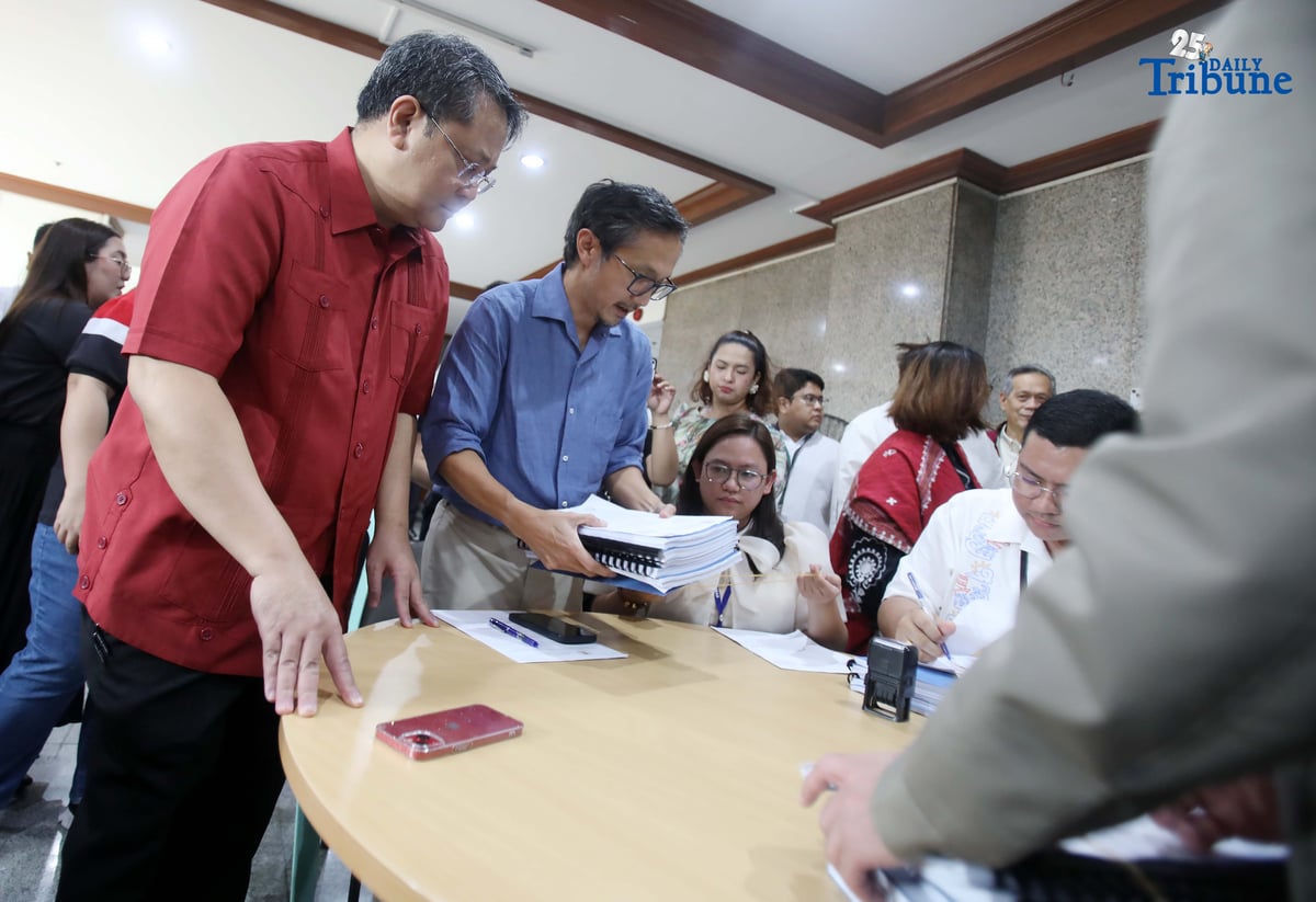 Department of Public Works and Highways Secretary Vince Dizon, together with Commission on Audit Chairperson Gamaliel Asis Cordoba, filed a fraud audit report and referral for investigation with the Ombudsman concerning five flood control projects implemented by the DPWH Bulacan First District Engineering Office.