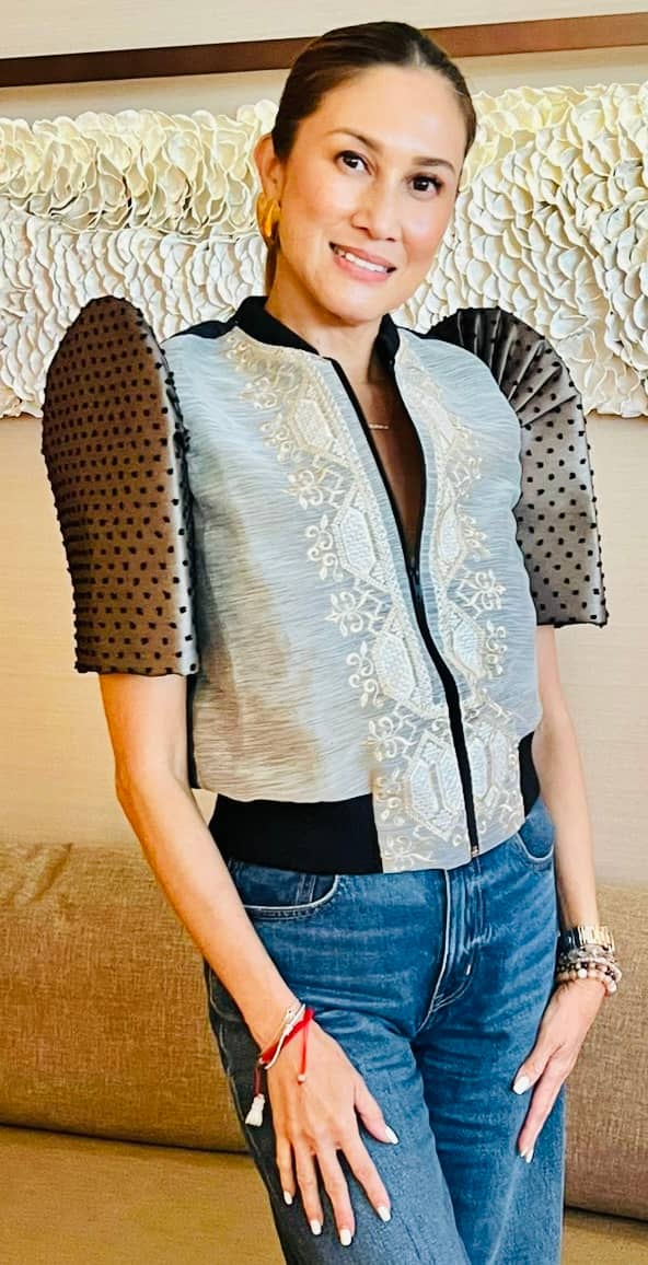 Anna FloresJor-el Espina ready to wear.