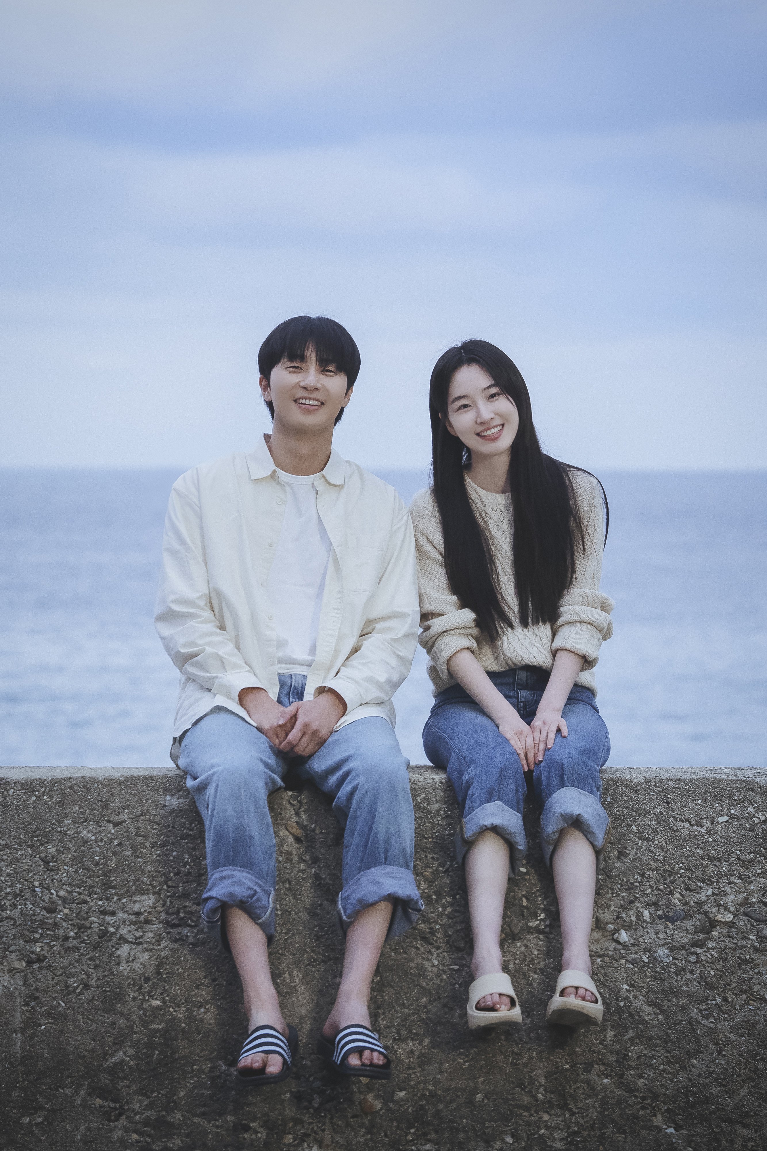 Park Seo Jun, Won Ji An rekindle first love memories in 'Surely Tomorrow'