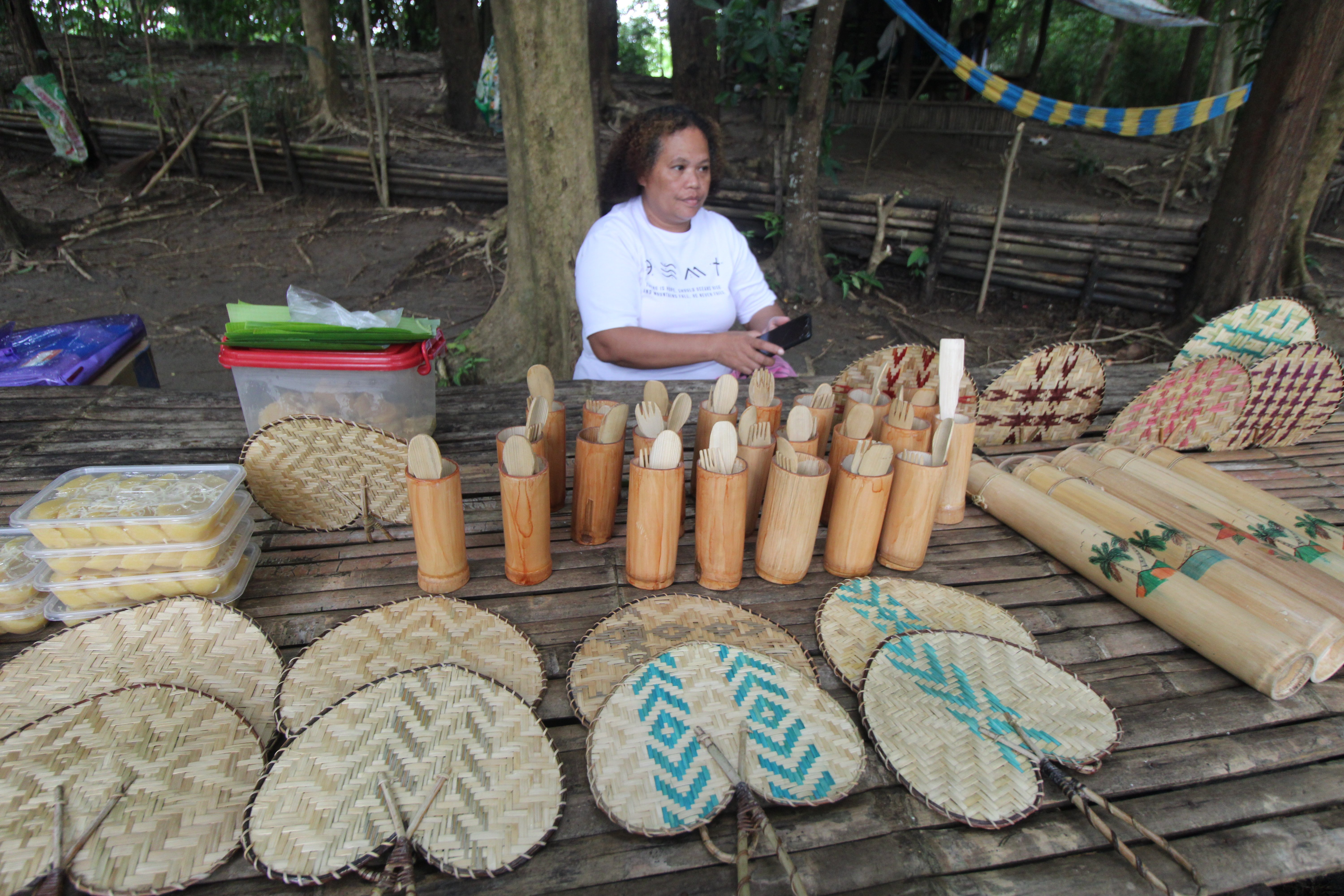 Creative crafts from Aeta artisan