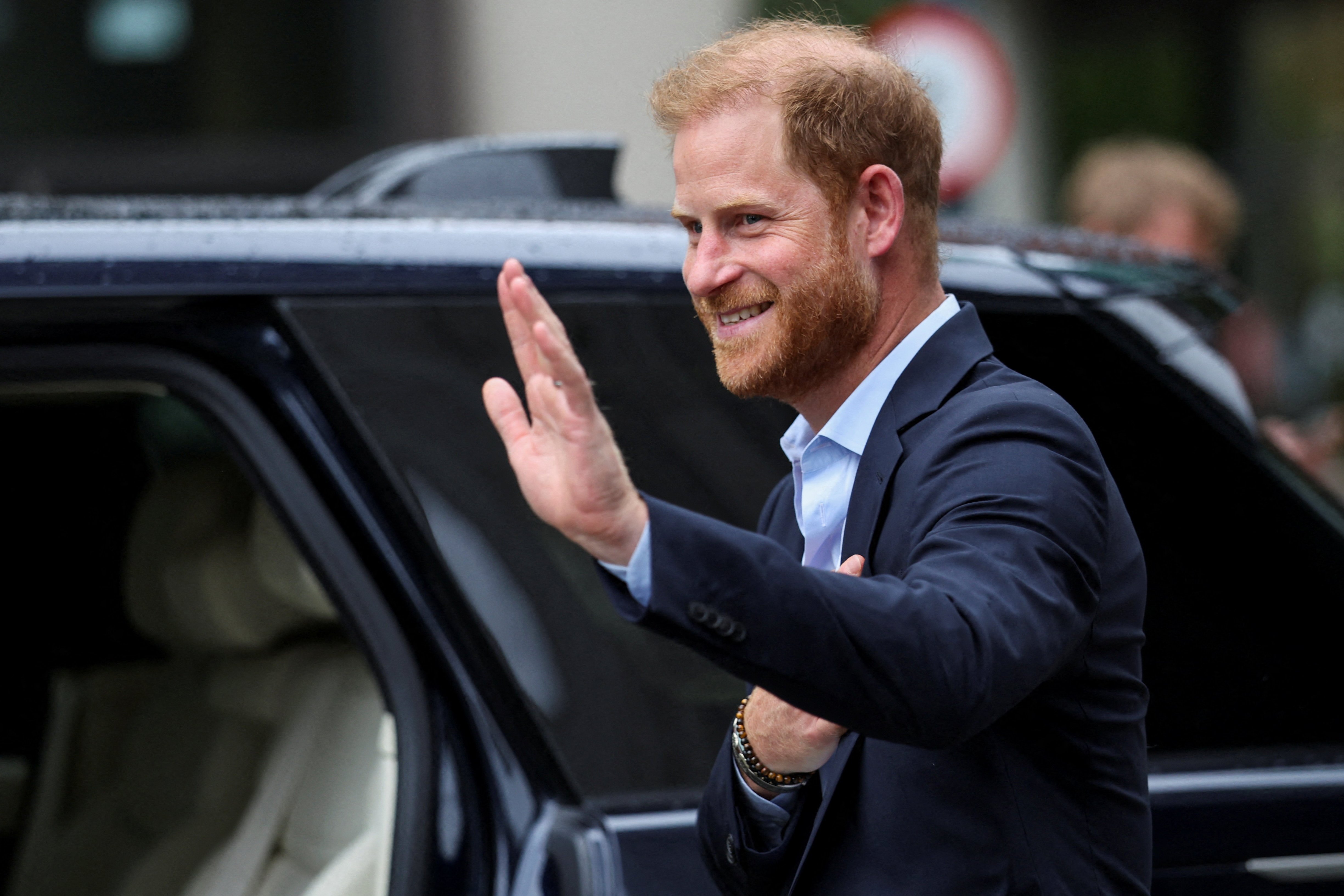 Prince Harry meets King Charles for first time since 2024