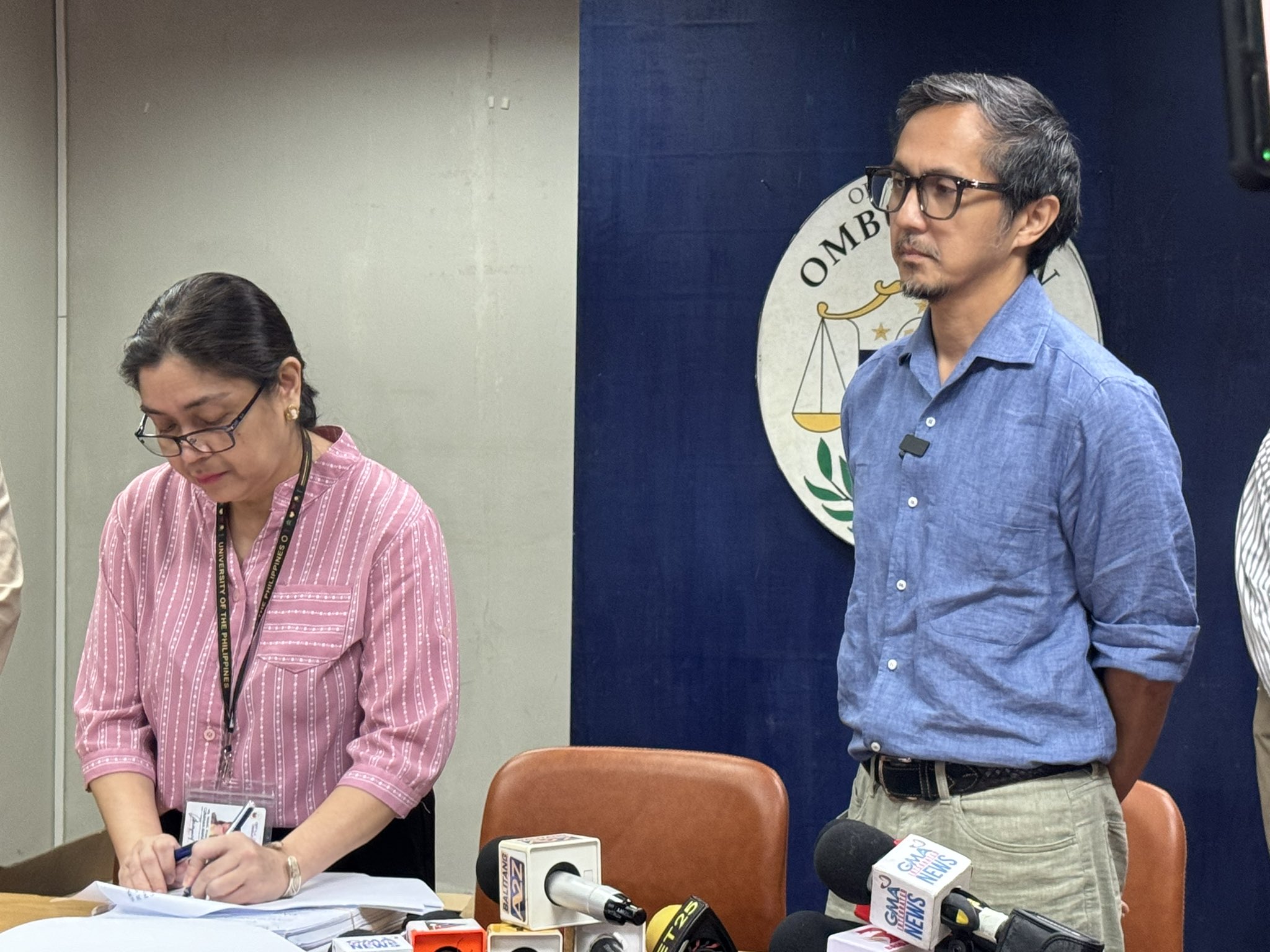 DPWH drops uniform rule amid crisis