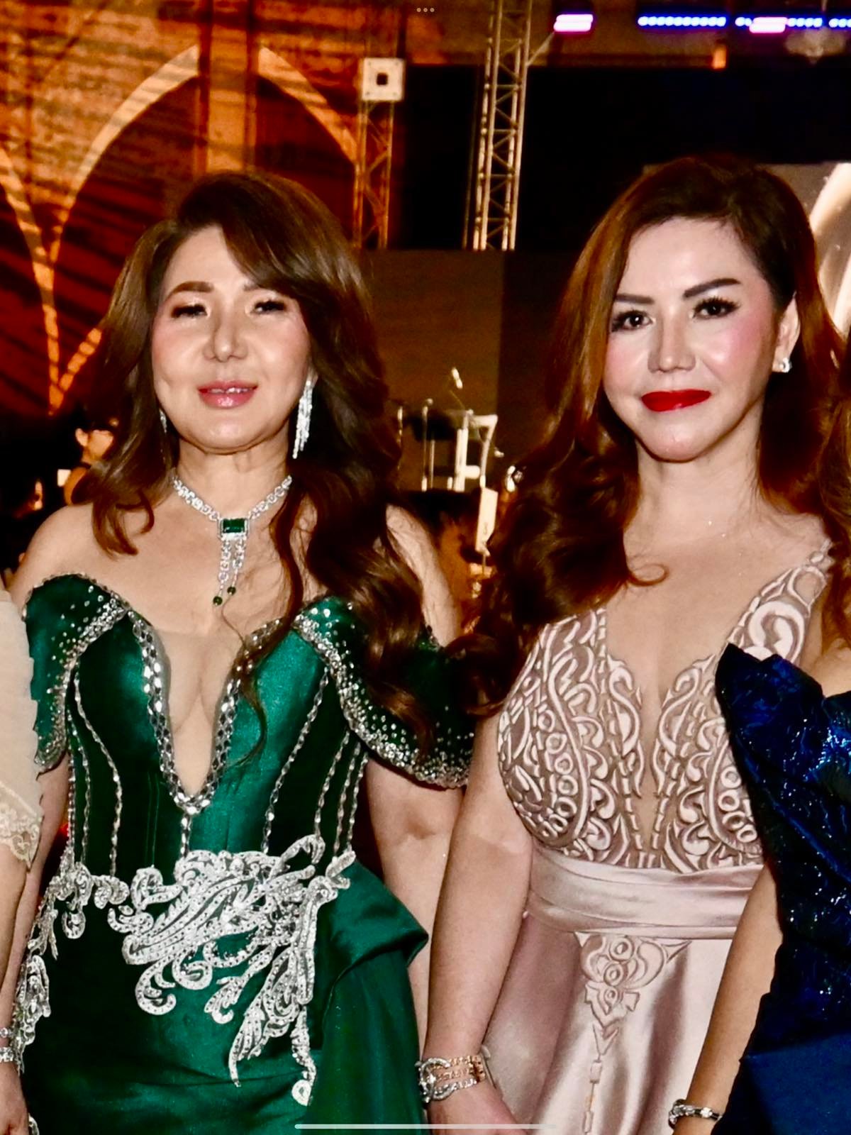 Ofelia Wadle and Jennifer Sarmiento.