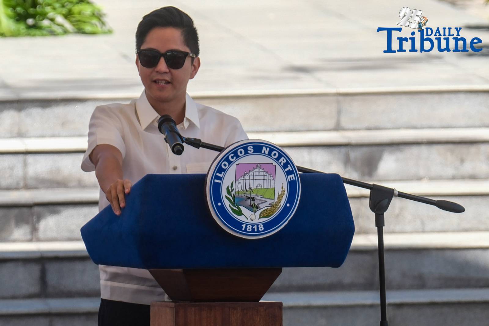 President Ferdinand R. Marcos Jr. leads the Marcos Day rites in Batac, Ilocos Norte, marking the 108th birth anniversary of the late President Ferdinand E. Marcos Sr. The First Family attended a mass, after which the president offered a wreath at the Marcos monument. 
As part of the celebration, Marcos also distributed 575 wheelchairs across the province, joined 51 birthday celebrators serenaded with the traditional Ilocano Padapadakam song, and with the First Family, sampled dishes from the Natnateng cook-off.