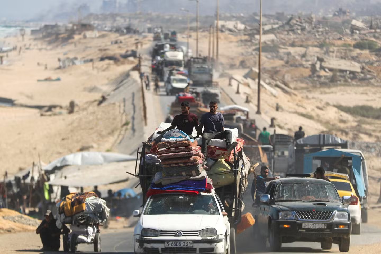 WHO workers remain in Gaza City 