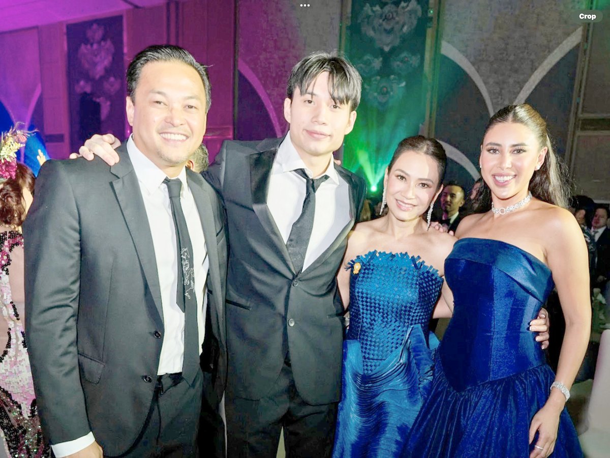 MIKEE, Santi, Sheila and Milka Romero.