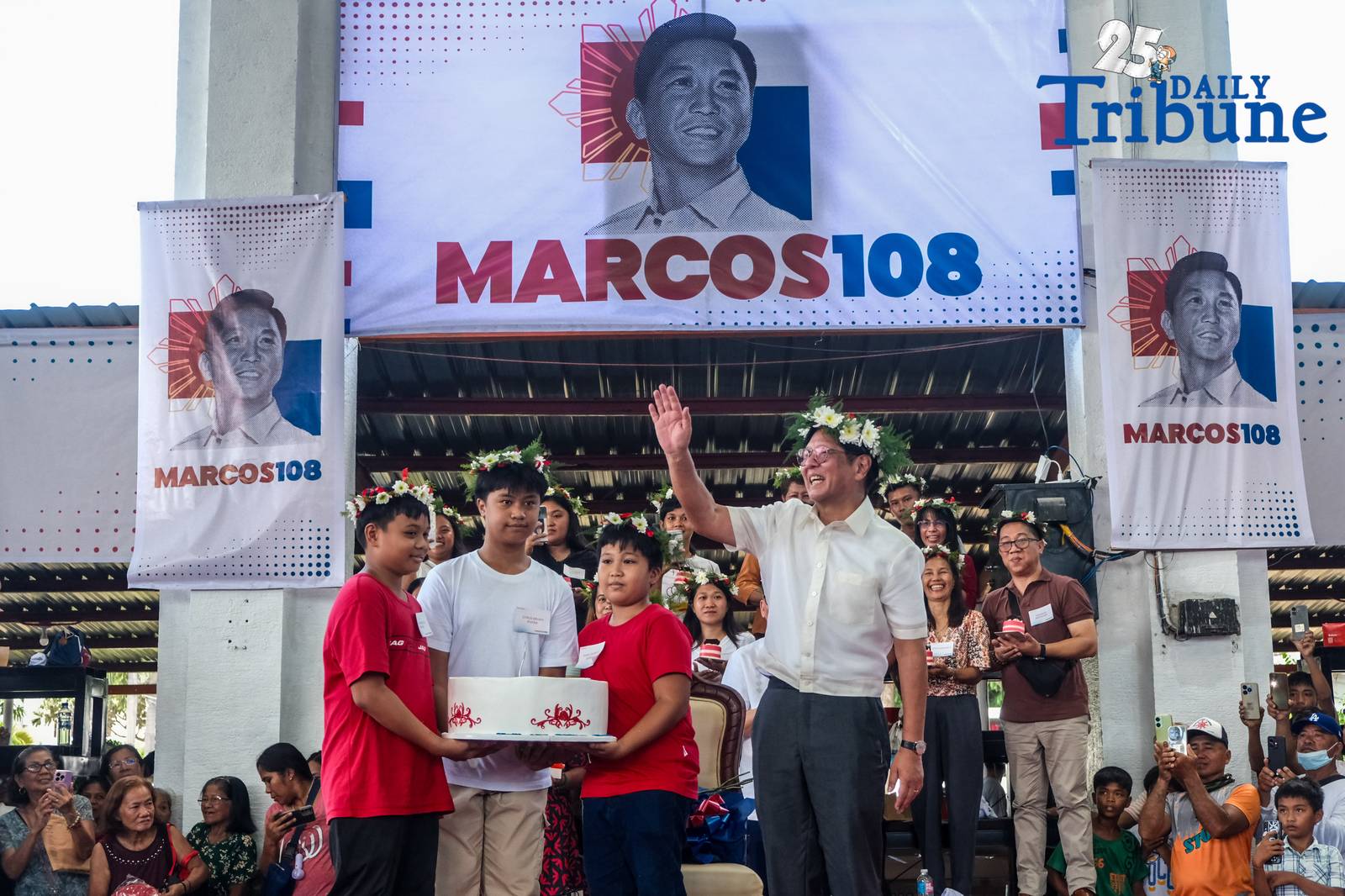 President Ferdinand R. Marcos Jr. leads the Marcos Day rites in Batac, Ilocos Norte, marking the 108th birth anniversary of the late President Ferdinand E. Marcos Sr. The First Family attended a mass, after which the president offered a wreath at the Marcos monument. 
As part of the celebration, Marcos also distributed 575 wheelchairs across the province, joined 51 birthday celebrators serenaded with the traditional Ilocano Padapadakam song, and with the First Family, sampled dishes from the Natnateng cook-off.