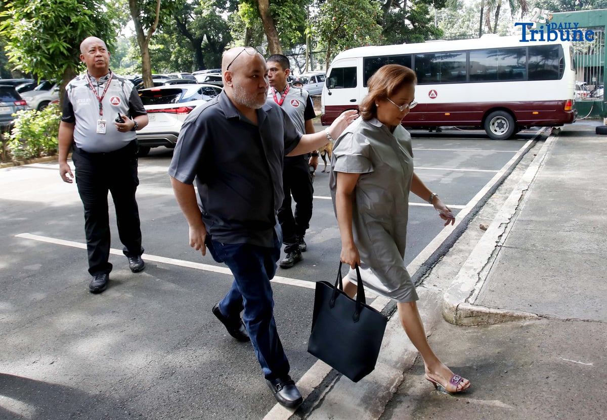 Jessica Lucila “Gigi” Reyes, former chief of staff of Juan Ponce Enrile, arrives at the Sandiganbayan for the promulgation of her graft case linked to the Priority Development Assistance Fund (PDAF) scam. The promulgation, originally scheduled for Friday, September 12, was reset to October 24 at 8:30 a.m. after a member of the Sandiganbayan Special Third Division submitted a reflection requiring further deliberation.
