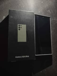 EXCLUSIVE: Samsung store under fire for 'selling' refurbished phone