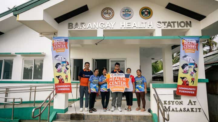 THE Barangay Rizal Health Station in Panukulan, Quezon now provides vital medical services after being energized with solar power through One Meralco Foundation.