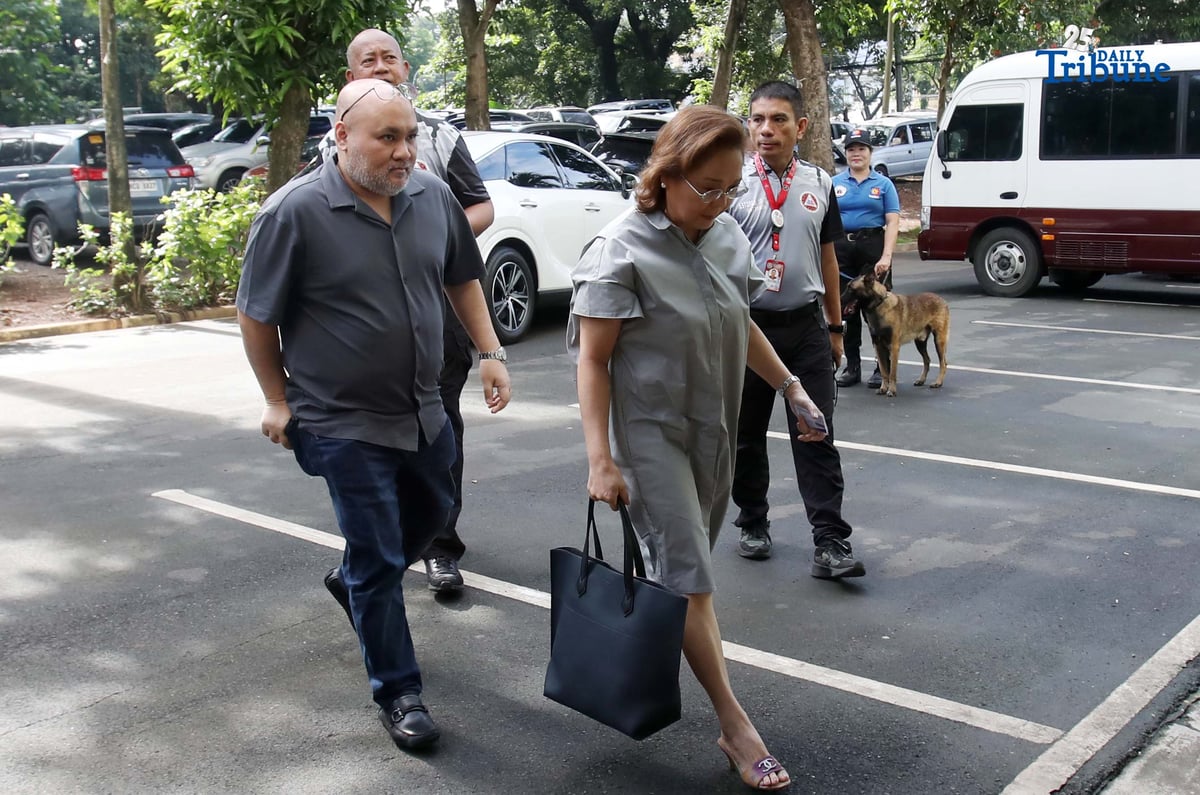 Jessica Lucila “Gigi” Reyes, former chief of staff of Juan Ponce Enrile, arrives at the Sandiganbayan for the promulgation of her graft case linked to the Priority Development Assistance Fund (PDAF) scam. The promulgation, originally scheduled for Friday, September 12, was reset to October 24 at 8:30 a.m. after a member of the Sandiganbayan Special Third Division submitted a reflection requiring further deliberation.