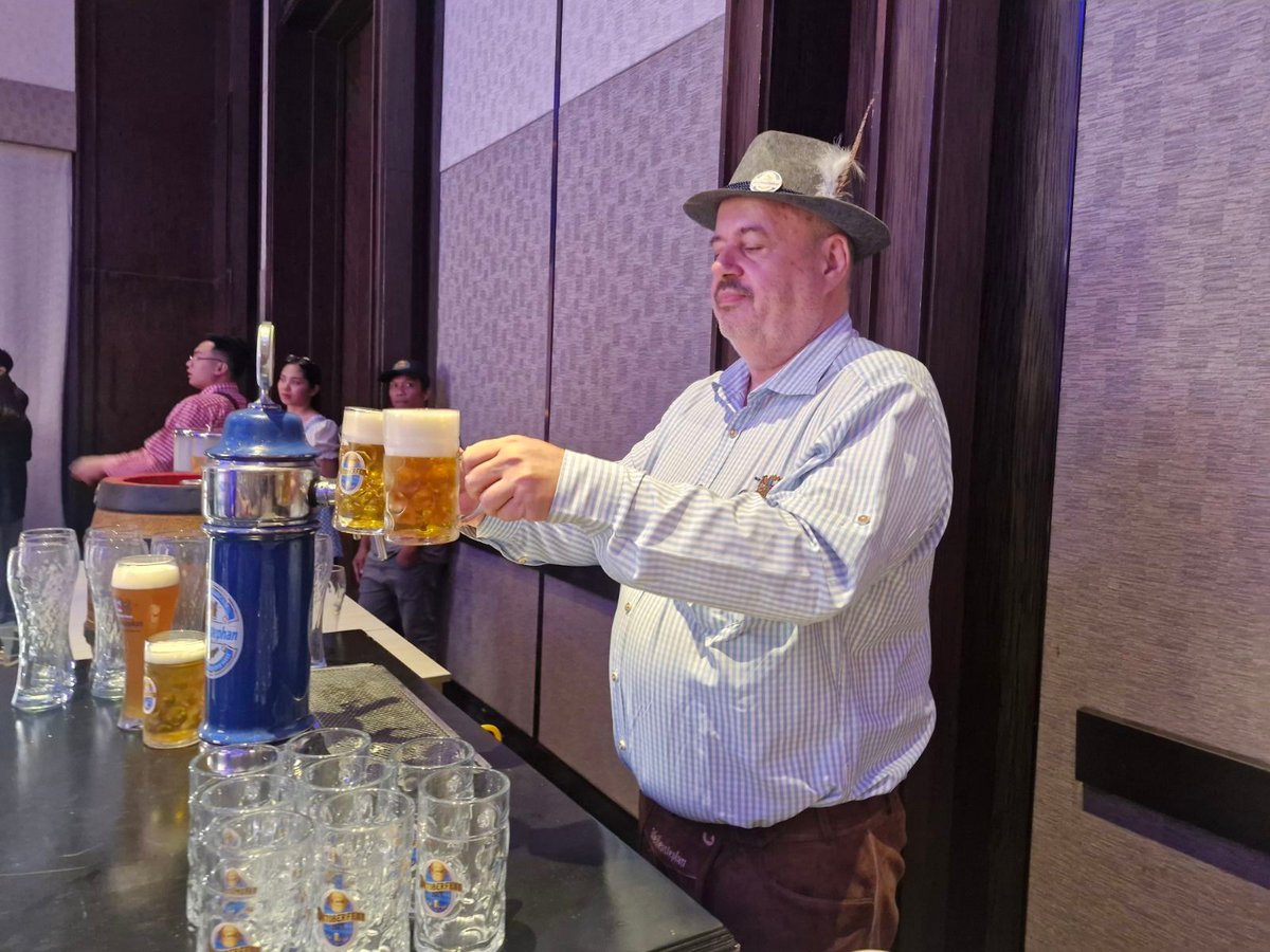 Weihenstephan, the world’s oldest brewery, brings a taste of Bavarian tradition with fresh draft pours of Weissbier and Lager alongside classic dark beer.
