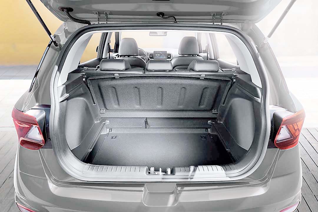 THE Venue offers a practical cargo area that can handle daily errands and weekend trips.