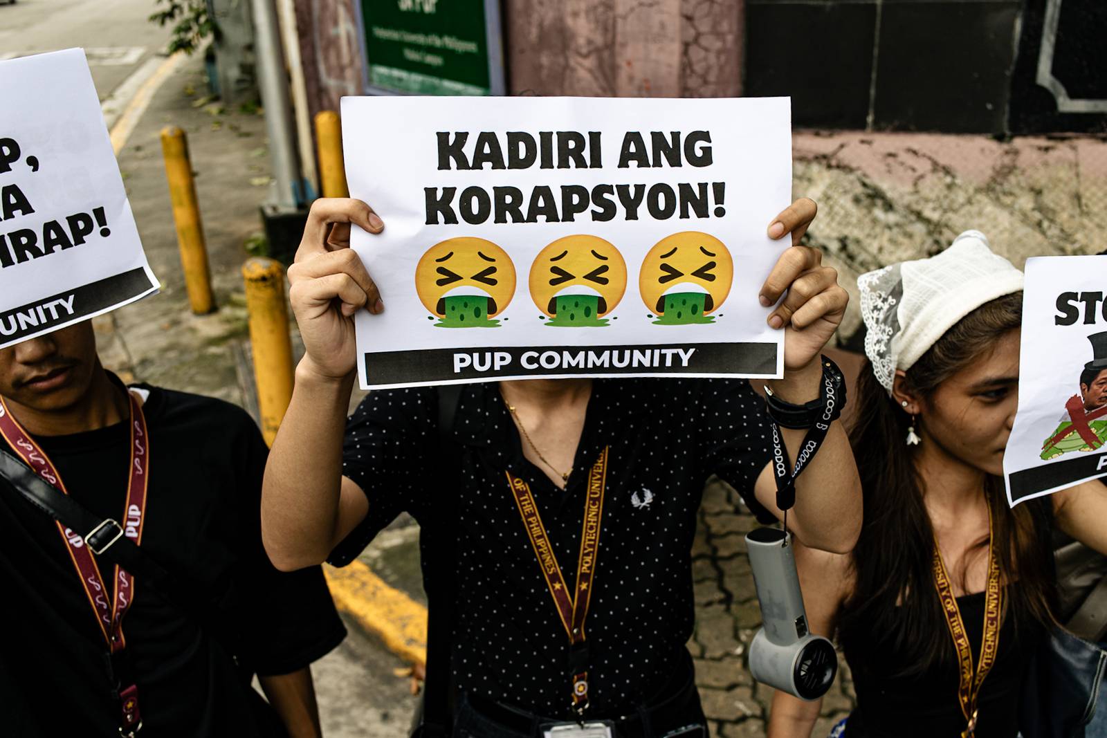 College students from Polytechnic University of the Philippines storm out of their classrooms to protest against the widespread corruption of the flood control projects under the Marcos Jr. administration, in Sta. Mesa, Manila on Monday, 15 September 2025.