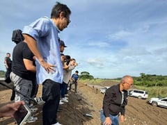 Dizon blasts 'super substandard' flood control projects in La Union