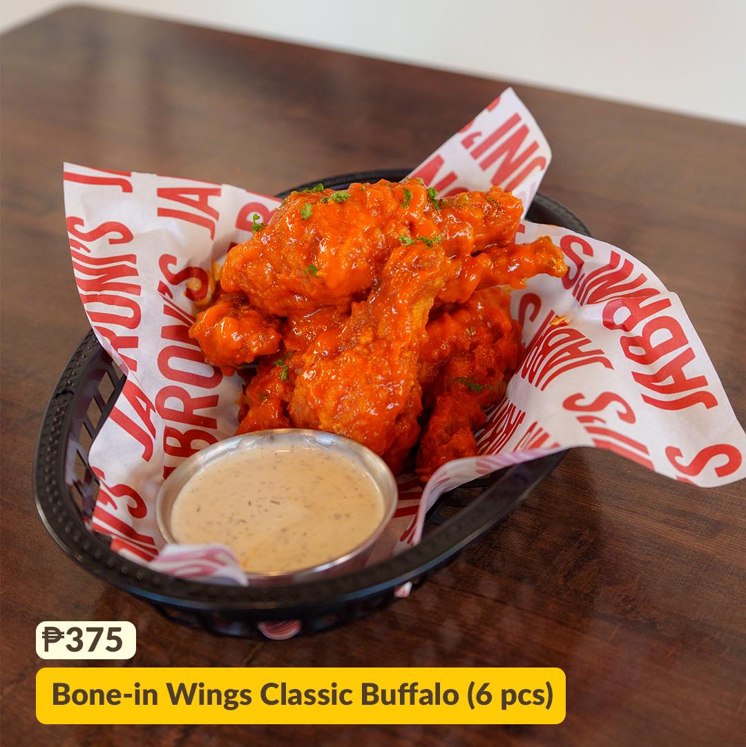 Bone-in Wings Classic Buffalo.