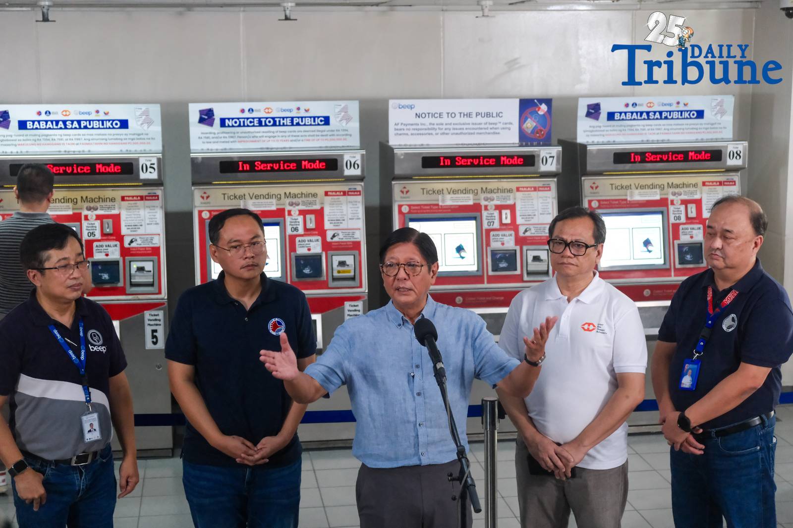 President Ferdinand Marcos Jr. and acting Transportation Secretary Giovanni Lopez launch the personalized white student Beep cards at the LRT-2 Legarda station on Saturday, 20 September 2025. 
The cards provide students a 50 percent fare discount on LRT and MRT lines as part of the government’s push to ease commuting costs and improve access to public transport.