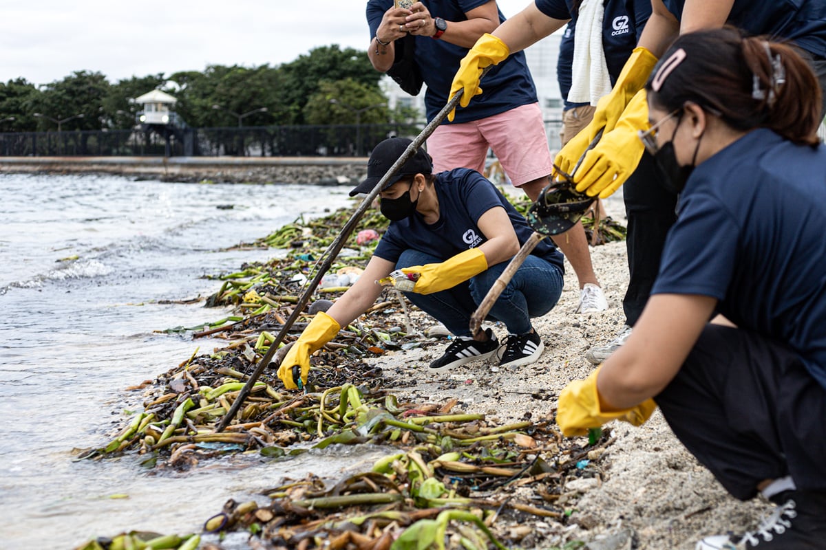 International Coastal Clean-Up Day at Manila Bay
