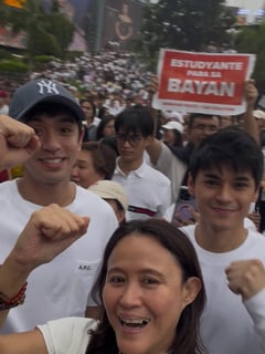 Film Producer Roselle Monteverde joins #TrillionPesoMarch with David Licauco, Dustin Yu