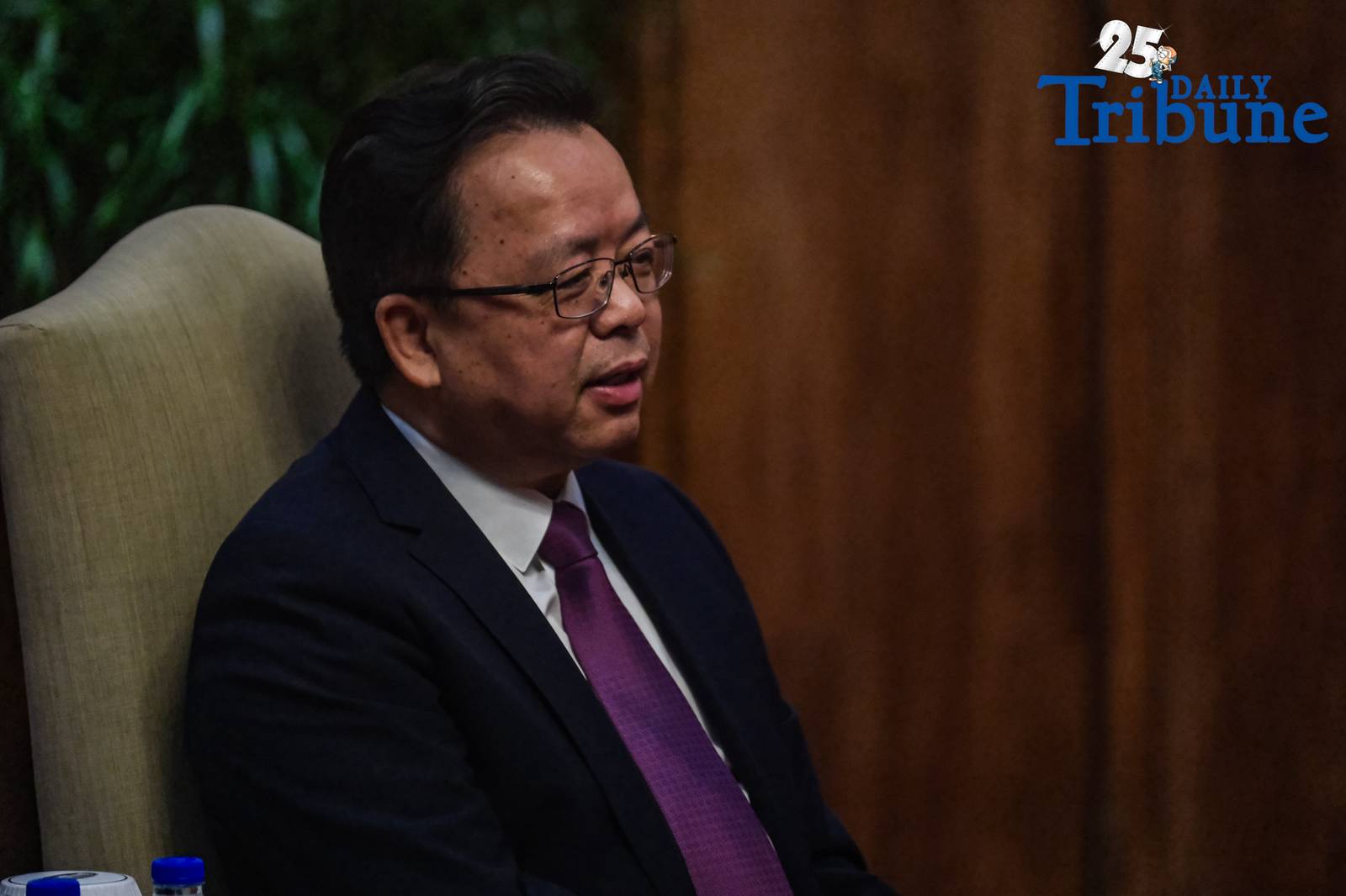 President Ferdinand R. Marcos Jr. meets with His Excellency Huang Xilian, outgoing Ambassador of the People’s Republic of China, during a farewell call at the Study Room in Malacañan Palace on Thursday, 25 September 2025.