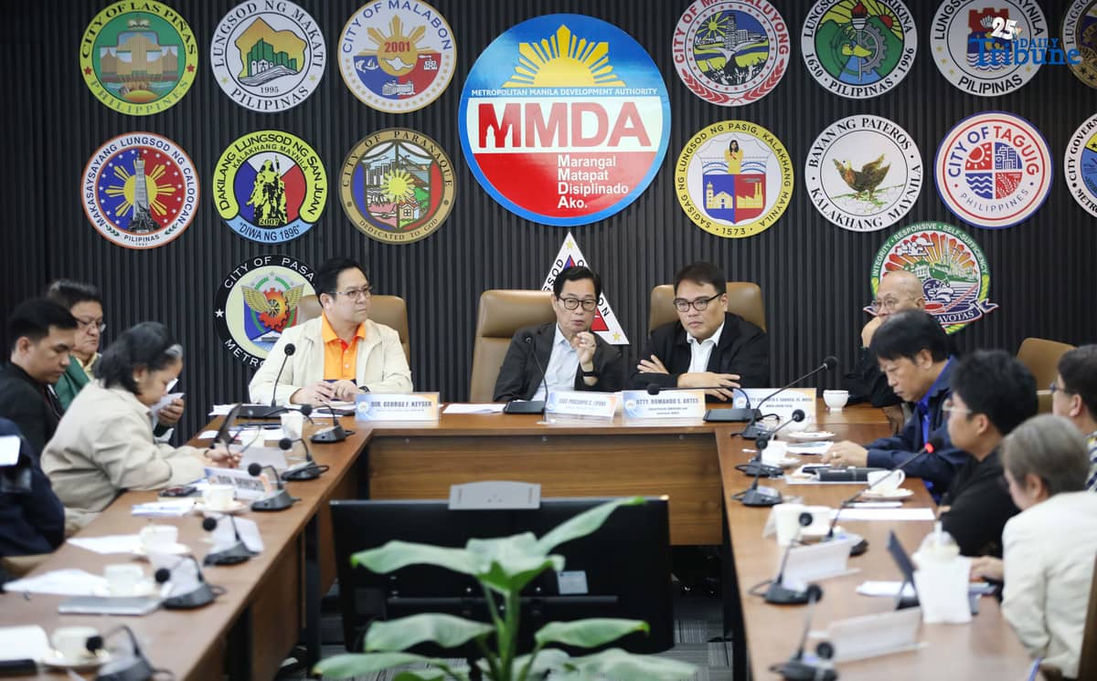 (September 25 2025) Metropolitan Manila Development Authority MMDA Chairman Atty. Don Artes, preside over an Emergency Meeting in preparations for typhoon Opong, representatives from the MMDRRMC, OCD-NCR, PAGASA, DENR-MGB, DSWD, DPWH, NCRPO, and BFP-NCR, on Thursday September 25 2025, held at MMDA head office, Julia Vargas Ave., Pasig City. Photo/Analy Labor
