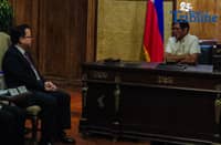 President Ferdinand R. Marcos Jr. meets with His Excellency Huang Xilian, outgoing Ambassador of the People’s Republic of China, during a farewell call at the Study Room in Malacañan Palace on Thursday, 25 September 2025.