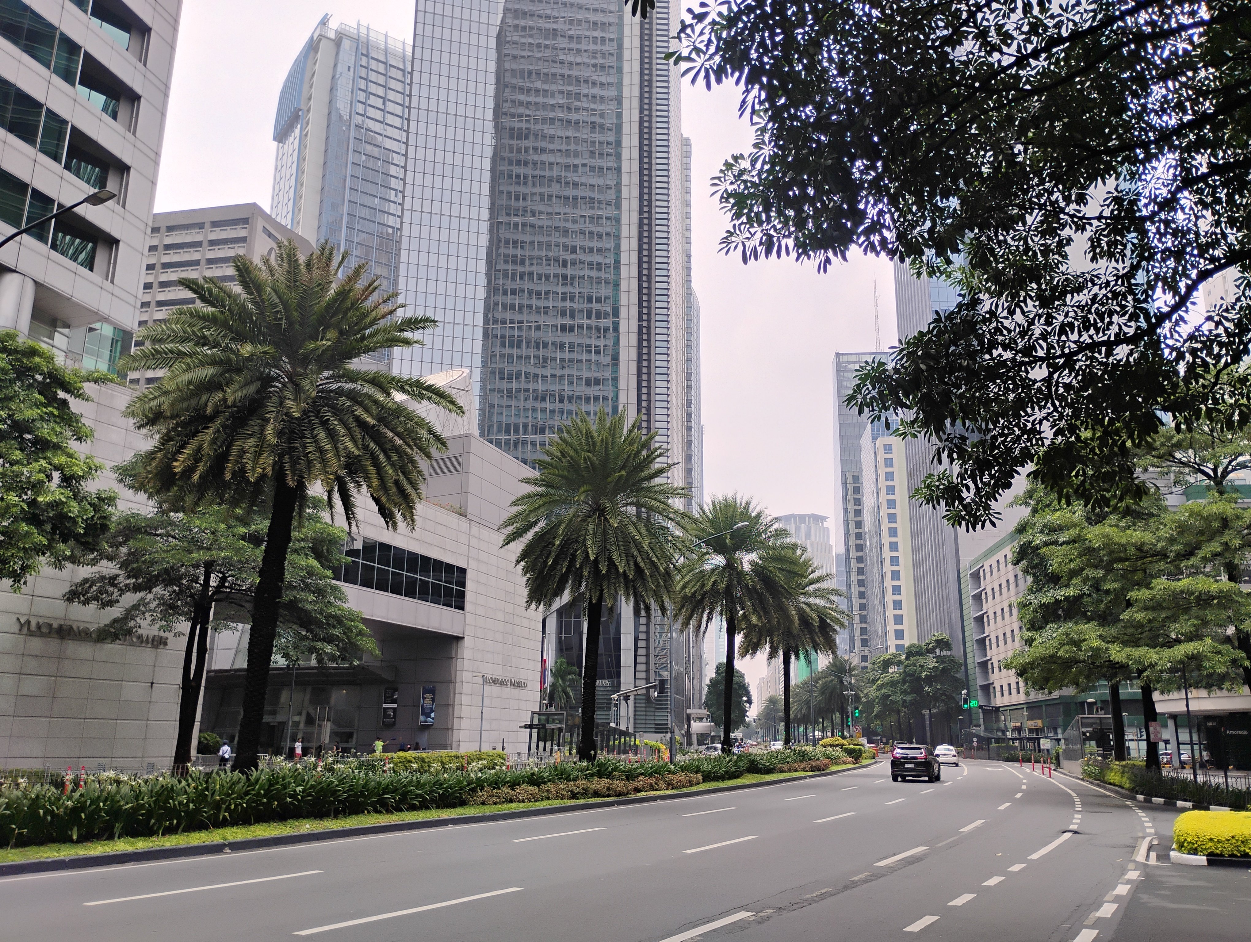 Makati ranks 4th globally in Mid-Year Health Care Index