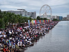 Bayanihan by the bay keeps SM waste-free spirit alive