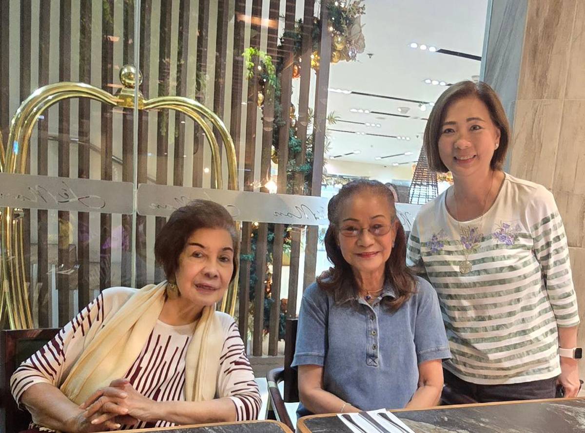 Chinggay Utzurrum, Aissa dela Cruz and Tet Que.