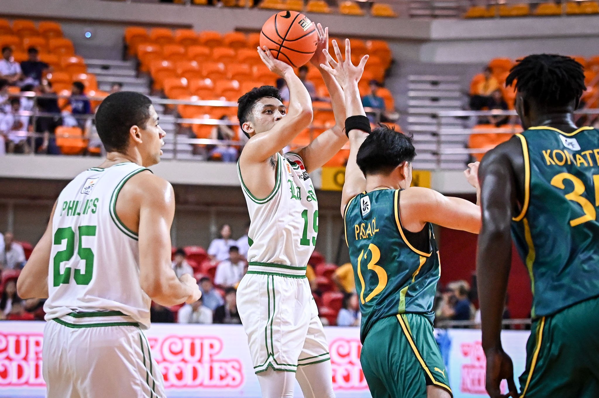 La Salle averts upset; NU shocks UST