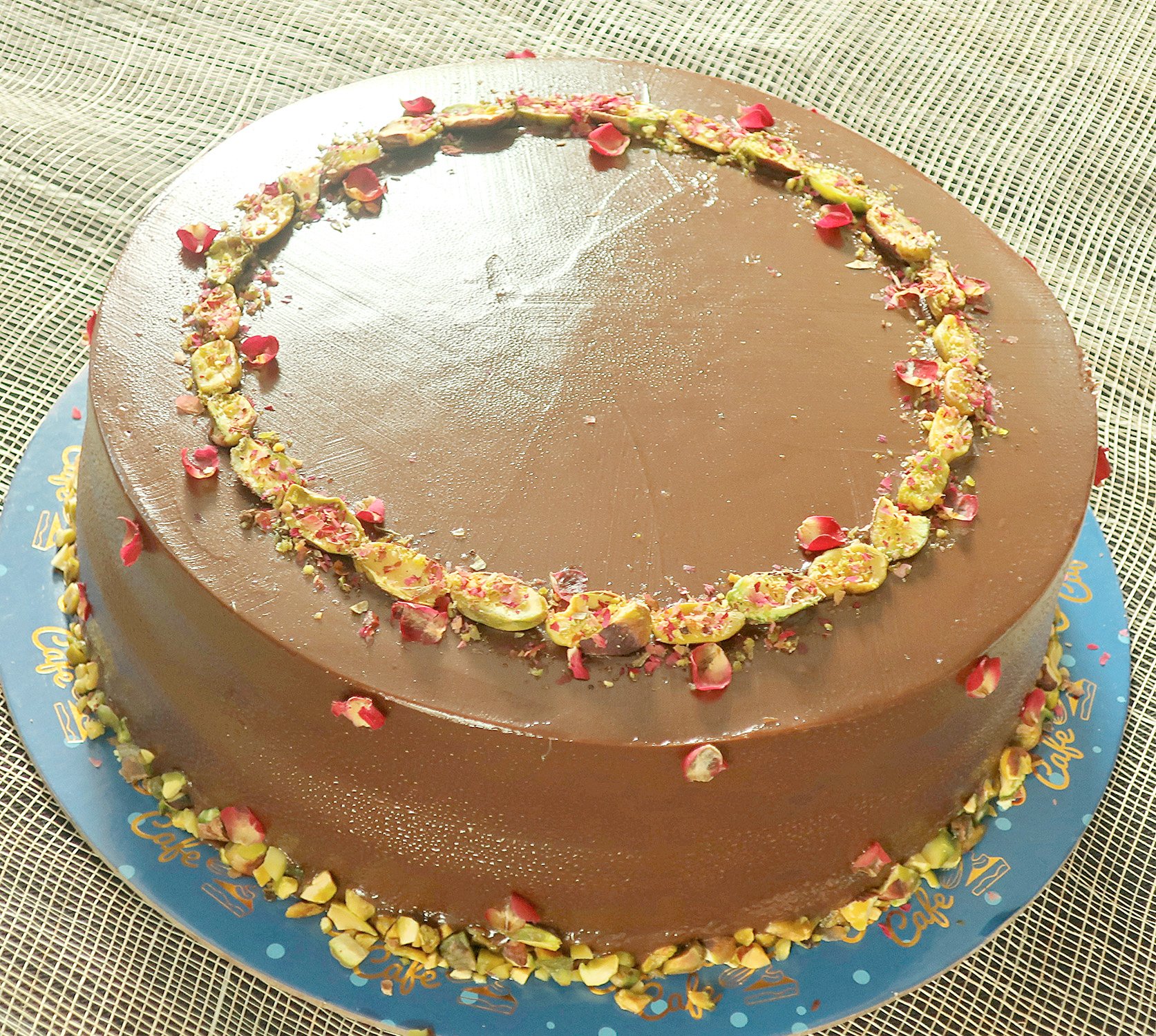 Knafeh Chocolate Pistachio Cake.