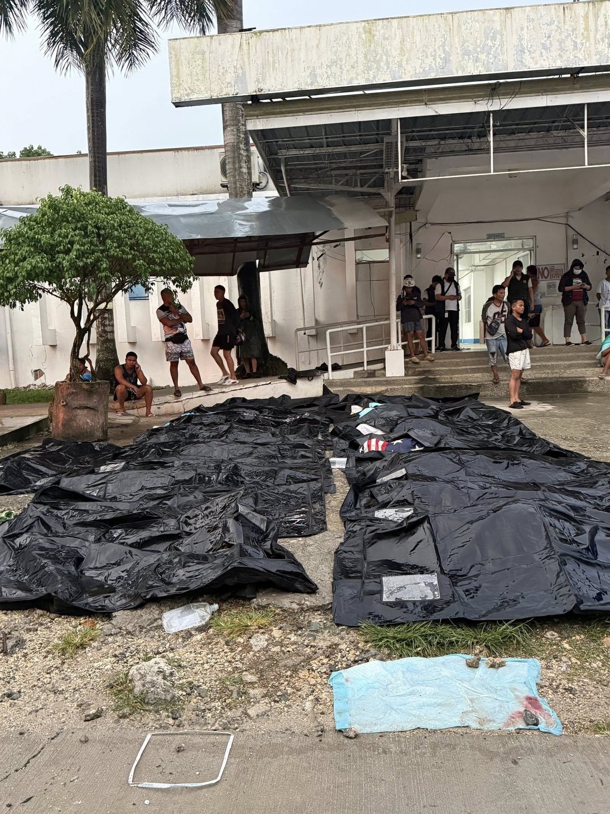 Cebu quake death toll rises to 26; 147 injured