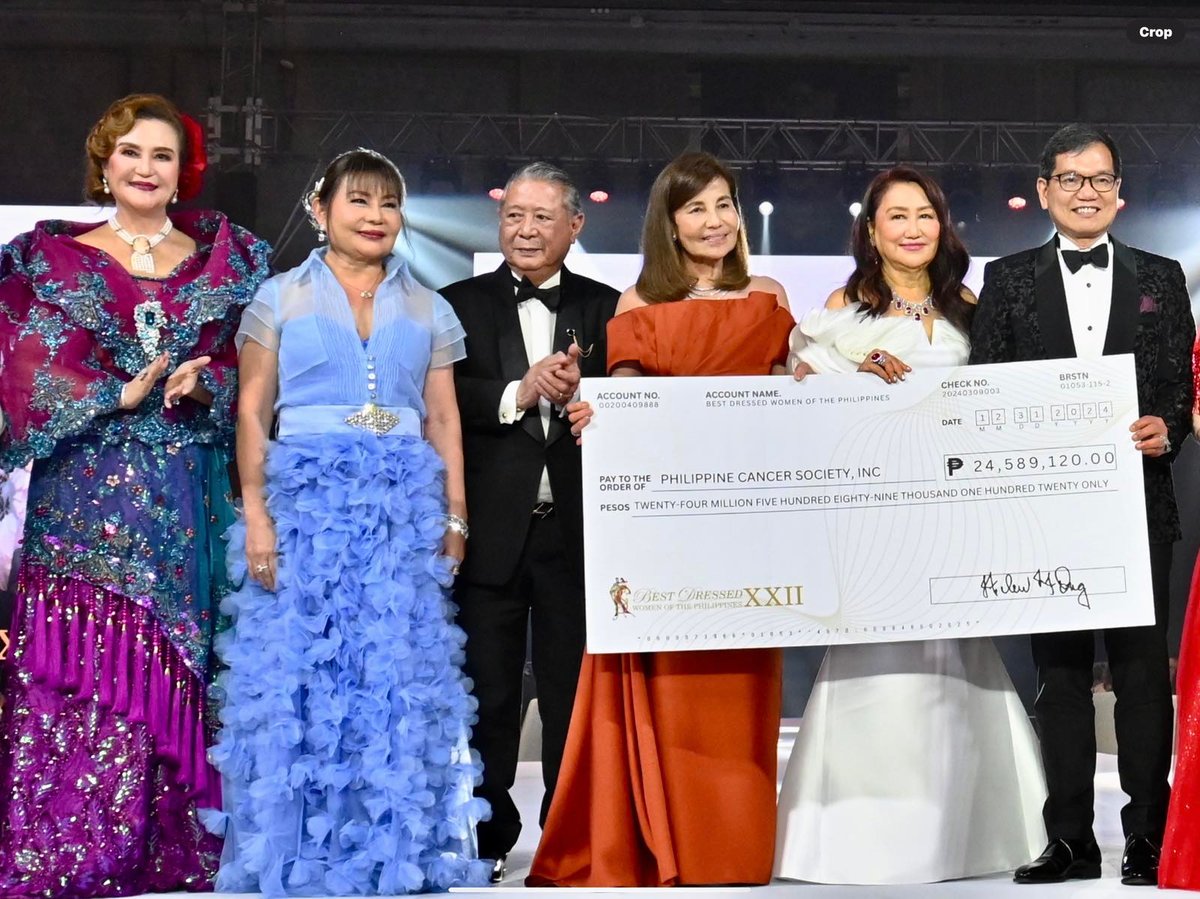 Mildred Vitangcol, Consul Marian Ong, Mario Katigbak, Eisa Mercado, Flora Chua and Noel Gonzales.