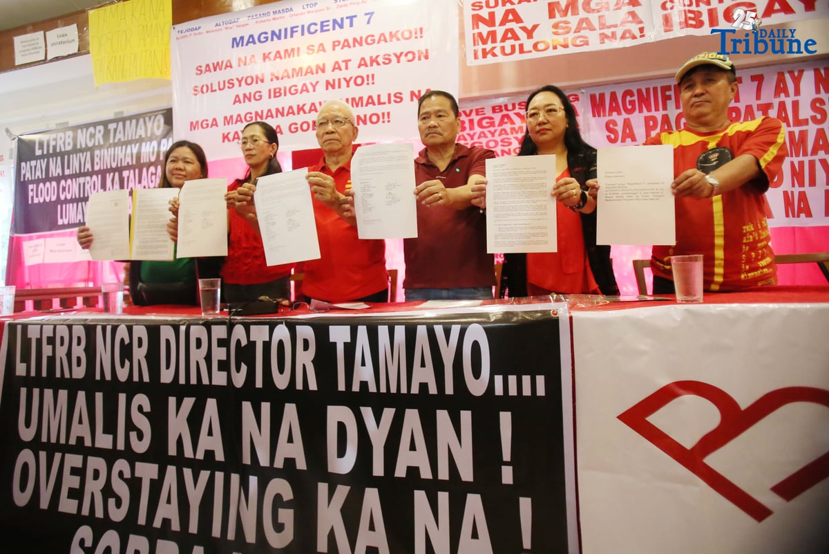 (October 02 2025) Magnificent 7 led by Ka Obet Martin of Pasang Masda shows a copy of their letter to the President Ferdinand Marcos Jr. To convey grievances against the PTMP, especially the lack of clear direction for its supporters, and call for immediate reform and replacement PTMP official and LTFRB Chairman Teofilo Guadiz III to resign, during a press conference held in Quezon City on Thursday October 2 2025. Photo/Analy Labor