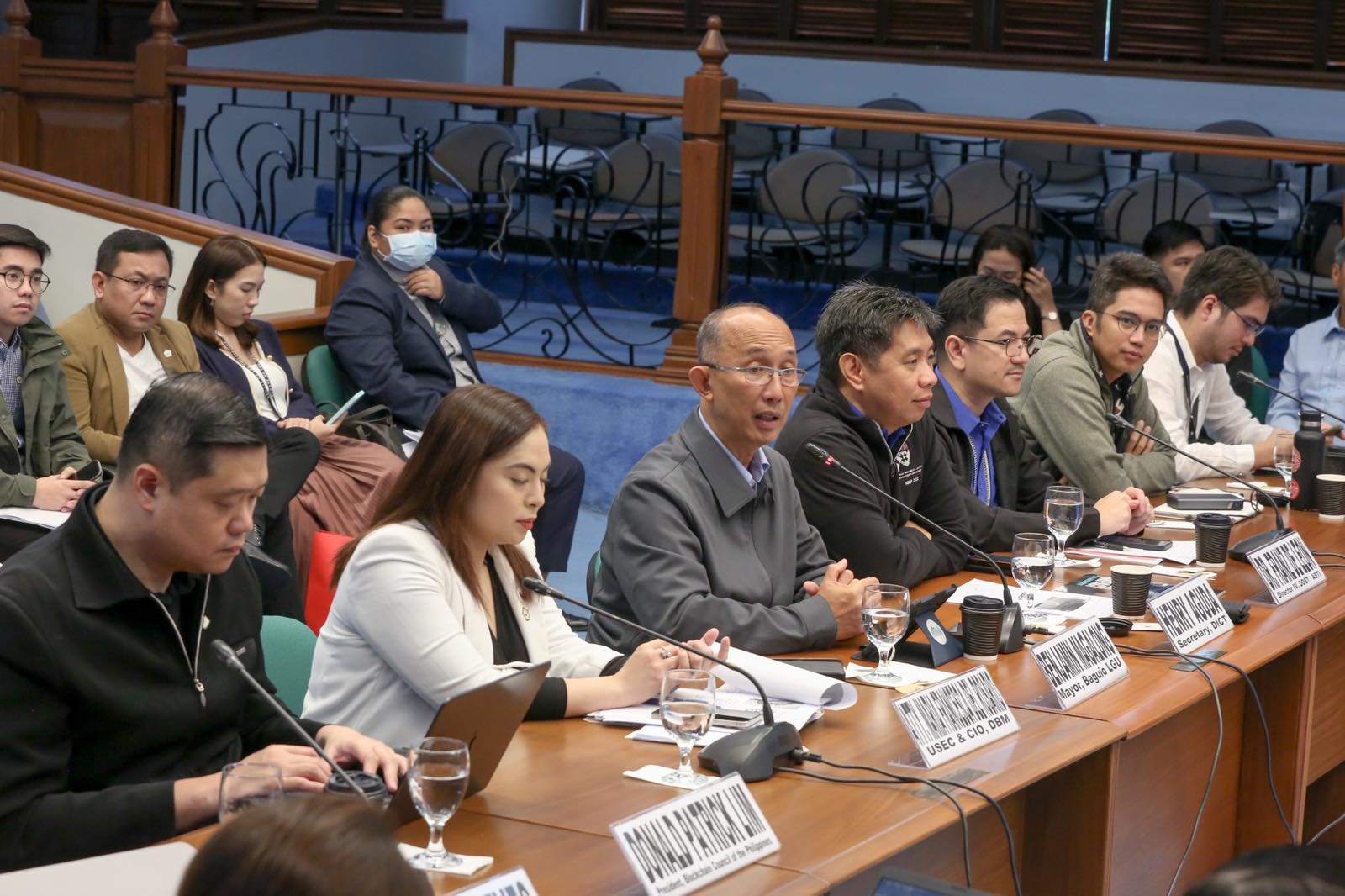 Magalong pushes blockchain initiative to boost transparency, accountability