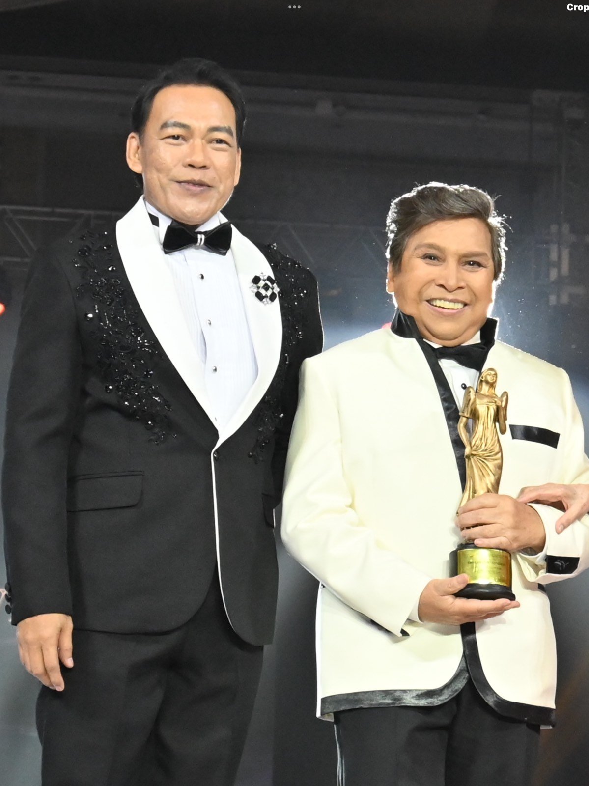Bo Muralla and designer Roy Gonzales.