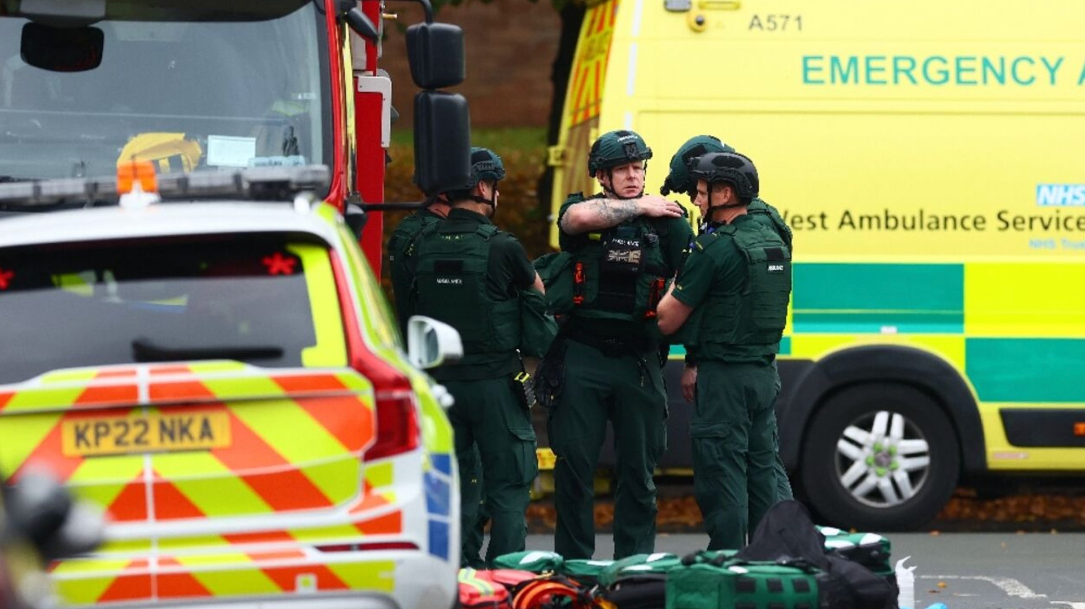 Synagogue attack kills two