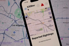 Apple removes US immigration enforcement tracker from app store