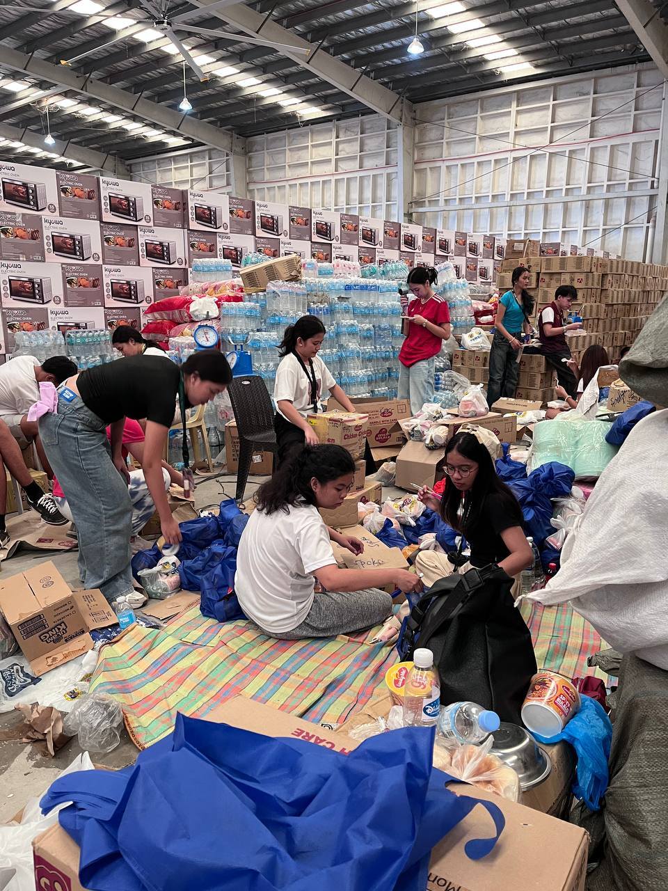 earthquake displaces tourism firms, workers