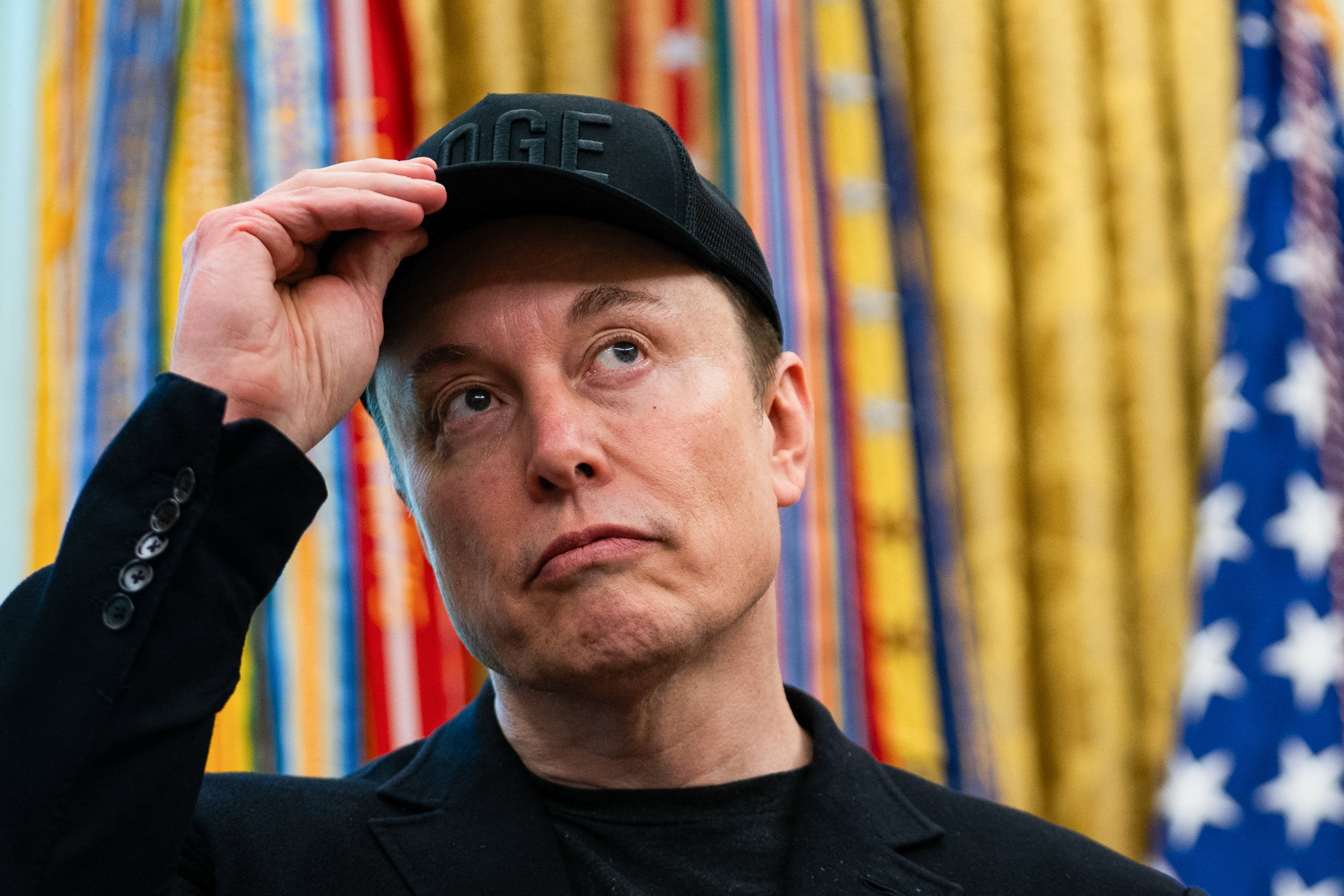 Musk joins 'cancel Netflix' campaign