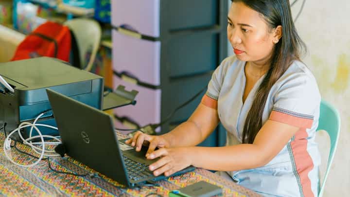 THE loan supports the purchase of desktops, laptops, tablets, and mobile phones, and aims to keep members connected not just to their work or studies but also to GSIS's growing suite of digital services.