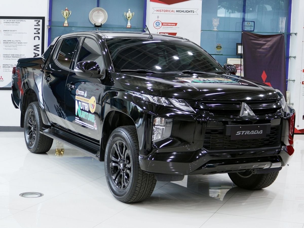 Mitsubishi donates Strada to UPLB