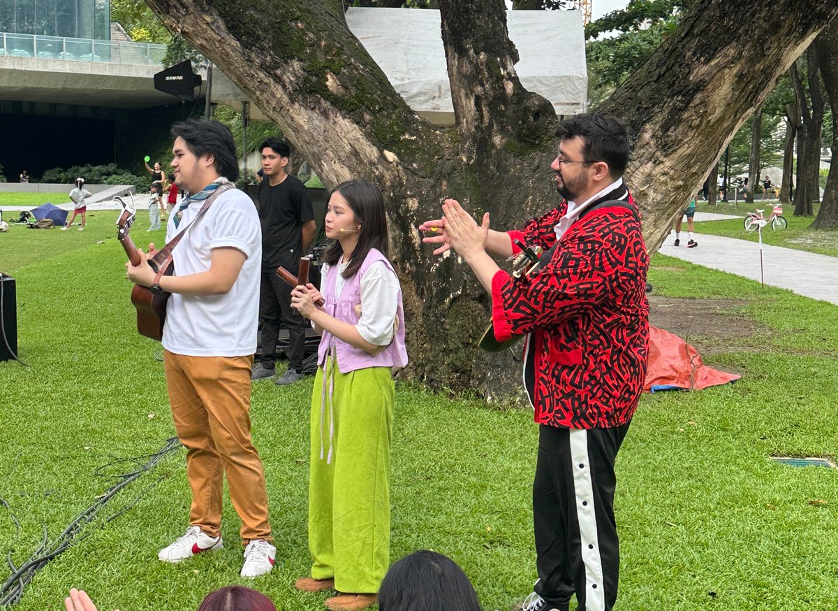 Rafael Jimenez, Teia Contreras, and Dean Daniel Rosen play multiple characters in the CAST PH's Twelfth Night