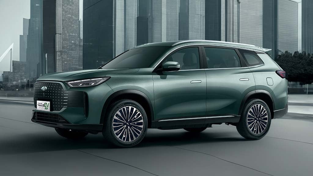 Chery cuts price of 7-seater hybrid with Tiggo rEV LE